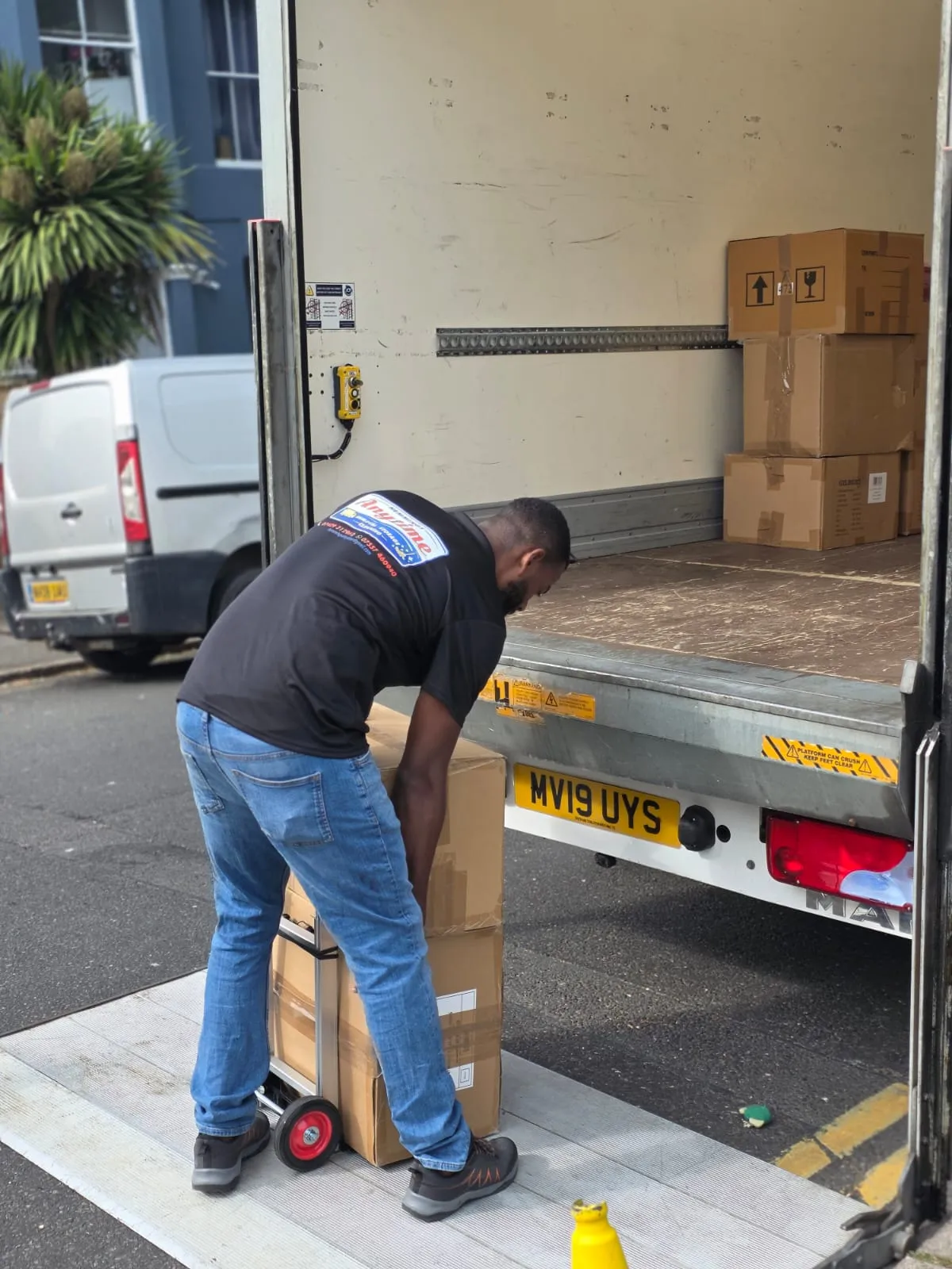 Man and Van support from Hemmings Anytime